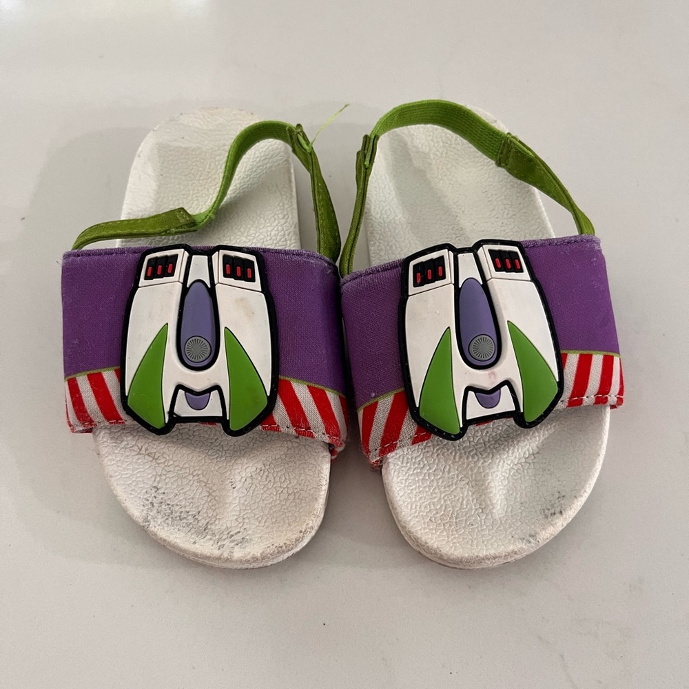 Disney Tot Story sandals